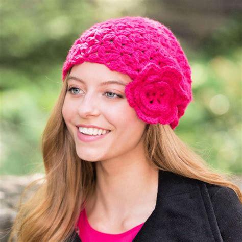 25 Free Crochet Cloche Hat Patterns (Full Pattern)
