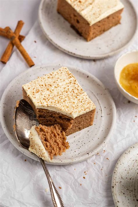 3 ingredient applesauce cake 5