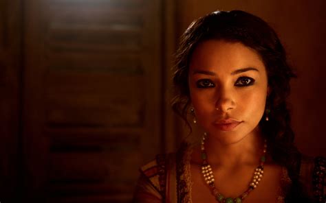 Jessica Parker Kennedy Max Black Sails 4K 8K Wallpapers | HD Wallpapers