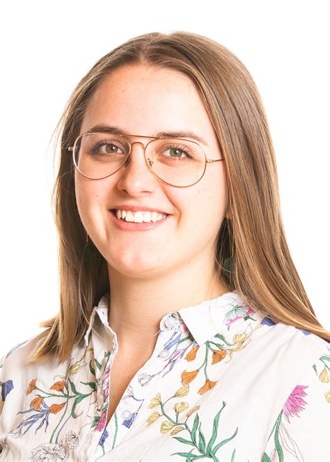 KPI - Kamratpartiet I:arna - [ENG BELOW] Mitt namn är Malin och jag går