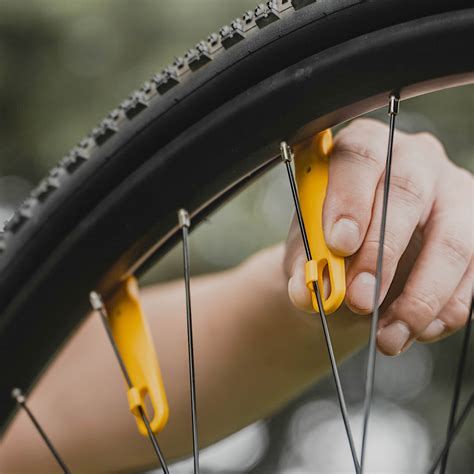 Shop Shuttle Lever Pro Tyre Lever Set 3-Piece now | ROSE Bikes