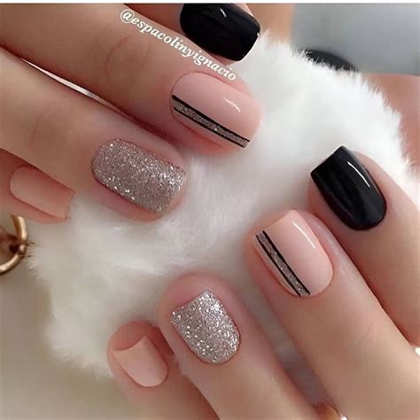 Nail Elegance Redefined: Mesmerizing Short Nail Designs for Timeless ...