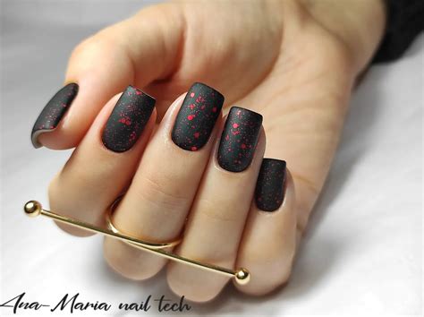 26 Chic Black Matte Nail Designs Are Both Timeless and Trendy