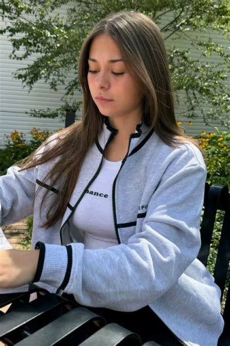 Best 11 Sophie rain – Artofit