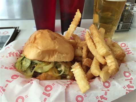 Hi-Lo Diner – Minneapolis / Hi-Lo Burger - Burger Reviews