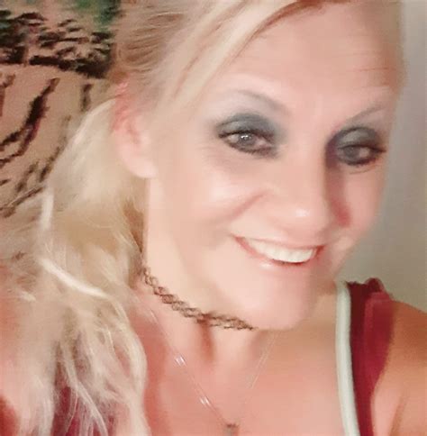 Cougars for younger men