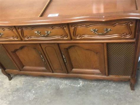 magnavox stereophonic console assiter auctioneers