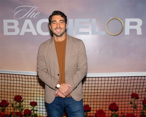 'Bachelor' star Joey Graziadei says the reason behind yellow eyes is