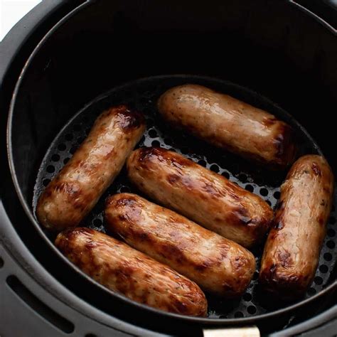 how long to put sausage in air fryer