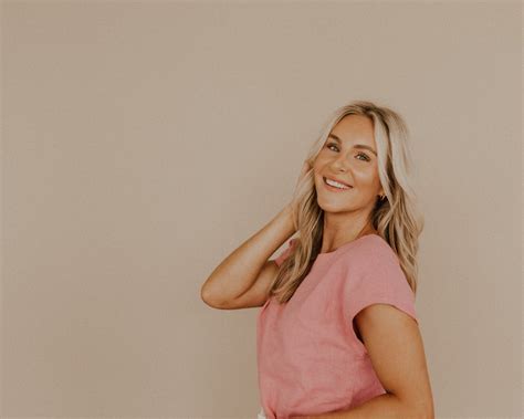 Rachel Gibbs, Virtual Assistant