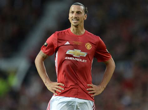 Bournemouth vs Manchester United team news: Zlatan Ibrahimovic and Juan