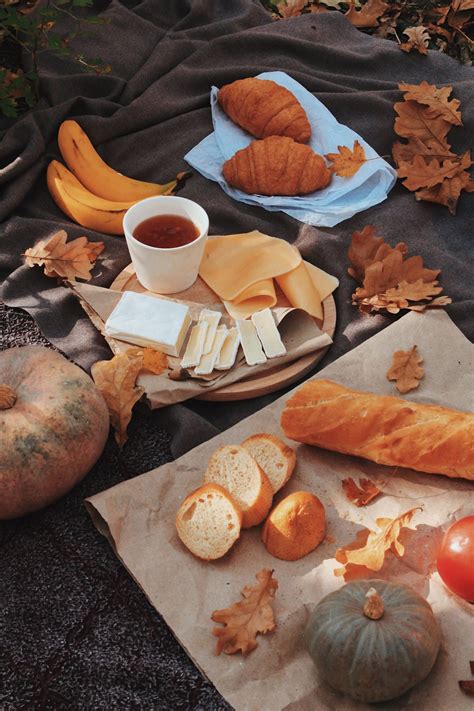 Picnic time | Fall picnic, Autumn flatlay, Picnic inspiration