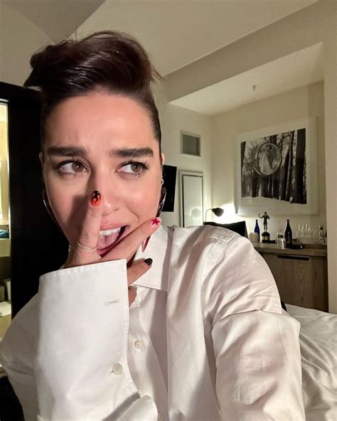 Simona Tabasco 05/12/2023 • CelebMafia