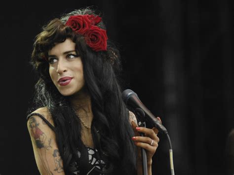 Rádió 1 | Kiadják Amy Winehouse naplóit