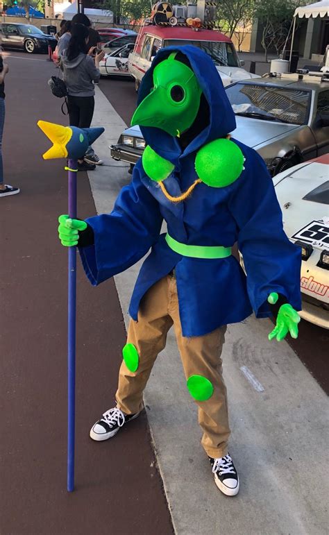 [Self] my Plague Knight cosplay! : r/ShovelKnight