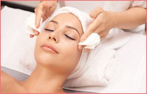 Skincare Ingredient Checker – Pure Skin Makeup & Skin Studio