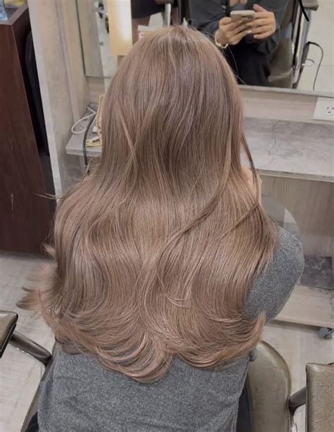 pls help! idk how to achieve this milk tea brown color : r/HairDye