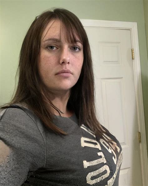 Anyone like big tits? | Scrolller