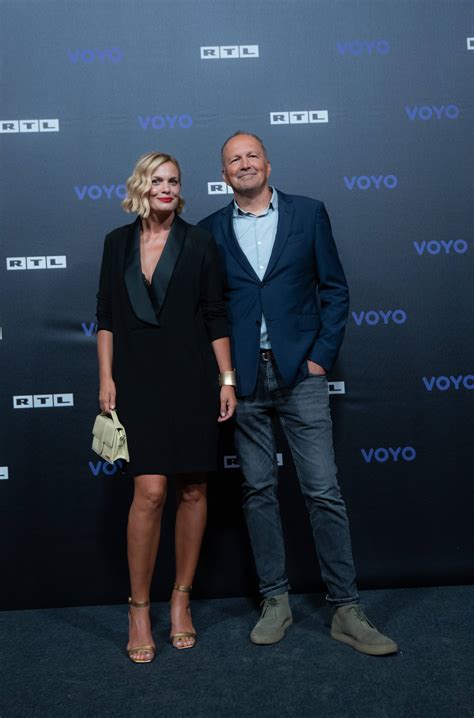 Poznati se okupili u Laubi: Nives Celzijus bez grudnjaka, Severina i