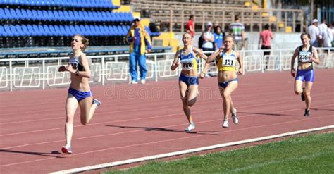 Girls on the 800 Meters Race Editorial Stock Photo - Image of game, field: 24854218