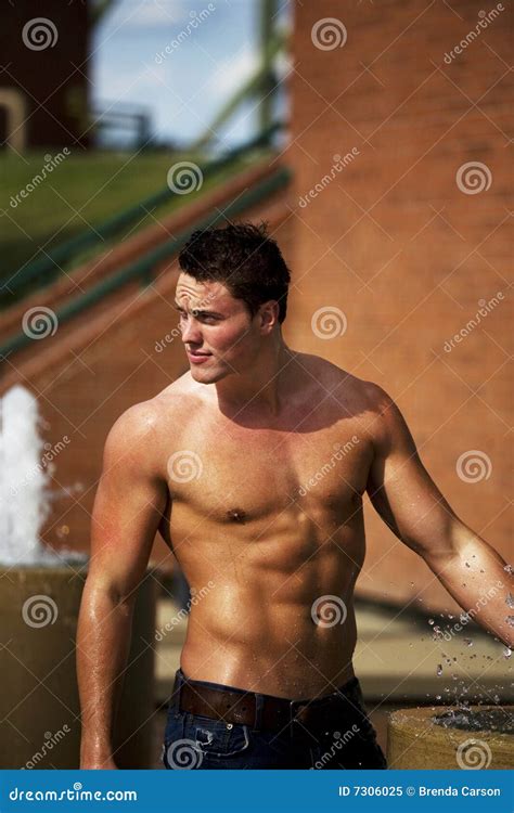 nasser bodybuilder stockbild bild von arme gesund jung