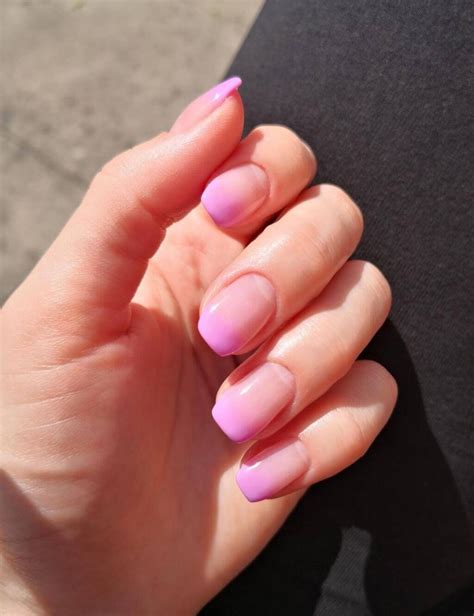 Beautiful Ombre Nails Colors and Design Ideas for 2022