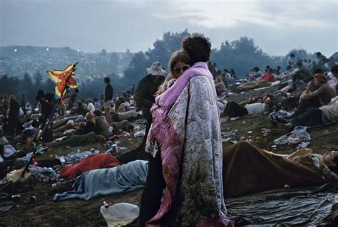 NEW YORK TIMES 'THE MAN WHO PHOTOGRAPHED WOODSTOCK'S MOST ICONIC COUPLE