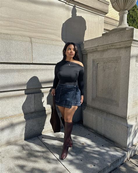 Denise Mercedes on Instagram: "These boots have my heart right now 🤎