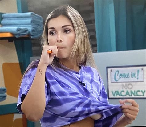 Elena mirror boob oops : r/BigBrotherNSFW