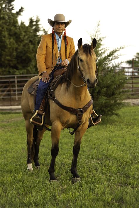 Mo Brings Plenty - Cowboys and Indians Magazine