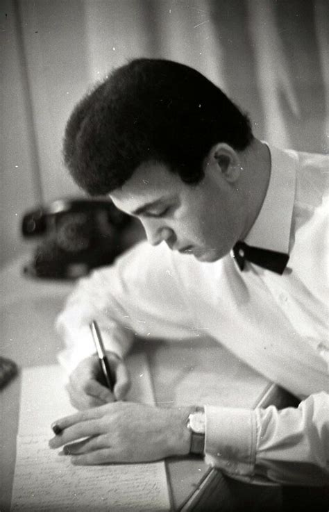 Иосиф Кобзон в Челябинске. Декабрь 1963 г.: yuvlatyshev — LiveJournal