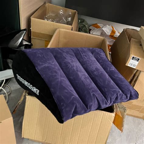 TOUGHAGE Wedge Sex Pillow Triangle Inflatable Cushion Position BDSM Sex