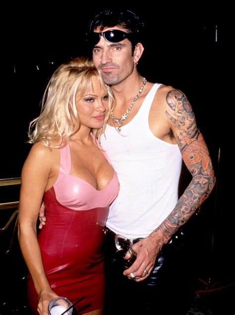 What's The Hottest Women Celebrity REALLY Like Behind The Scenes? Image 2