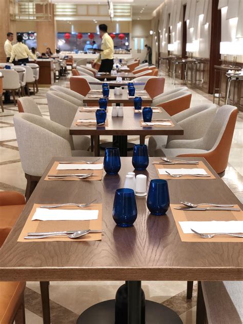 21 All Day Dining Buffet Restaurant in Royce Hotel and Casino - The