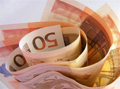 prestiti  finanziamenti da  euro istituti che li concedono
