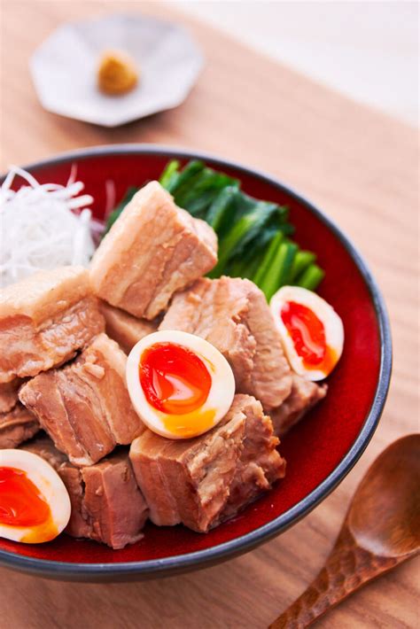 Japanese Braised Pork Belly Recipe (角煮-Kakuni) -for Ramen