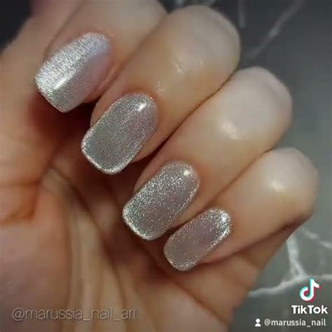 Кошачий глаз на ногтях. Маникюр с серебристой кошкой #nail #nailart # ...