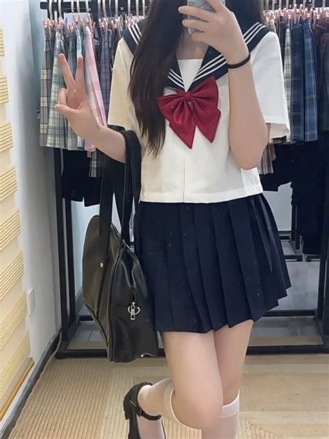 lorrtta jk