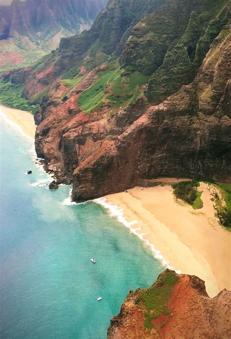 Private beach, Kauai, HI : r/pics