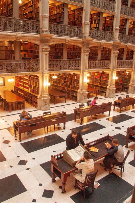 How to college: 4 essential reads for incoming first-year students and ...