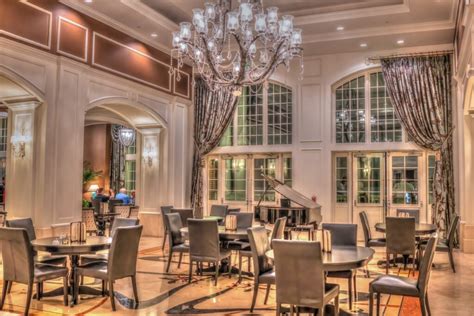 Quelles sont les caractéristiques d'un hôtel de luxe?