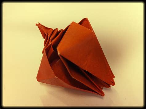 Origami - sea shell | Paper crafts, Origami, Arts and crafts