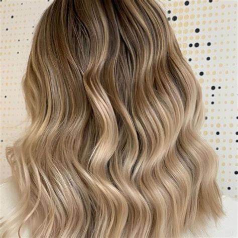 Como cuidar de cabelo com luzes: 7 dicas by Océane