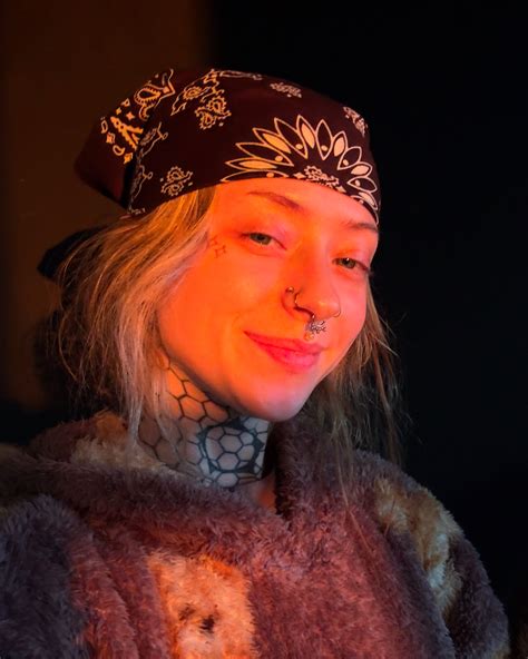 Bambi Sage 𐂂 (@inbedwithbambi) • Instagram photos and videos