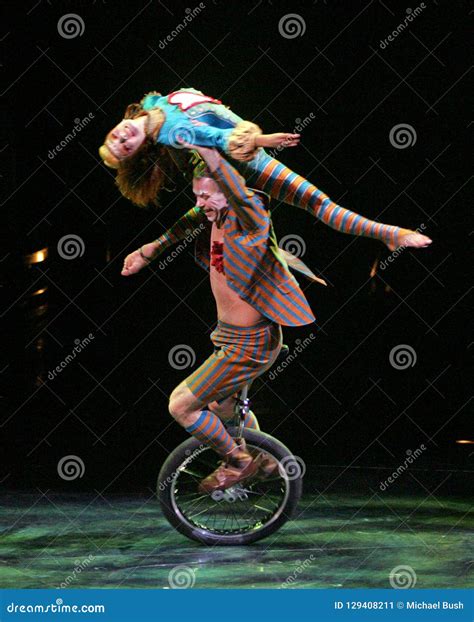 This review explains the magic of cirque du soleil kooza seattle big top 32