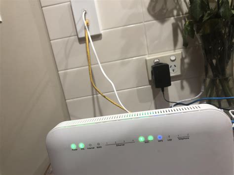 internet won’t connect via the dsl plug in the wall. any help? : r/nbn