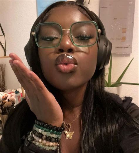 pin    hair inspo black girl beautiful black girl pretty