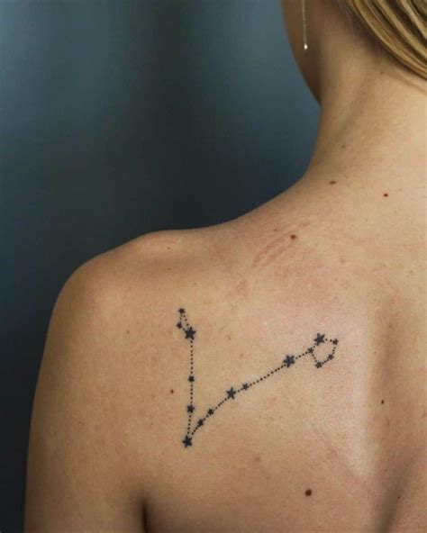 40+ Best Pisces Tattoo Designs and Their Meanings | Pisces tattoo ...