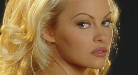 Pamela Anderson's Memoir Barely Mentions The Sex Tape. It's All About