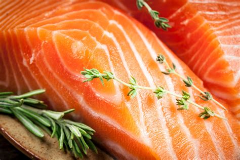 How to pick out the perfect piece of salmon like a pro